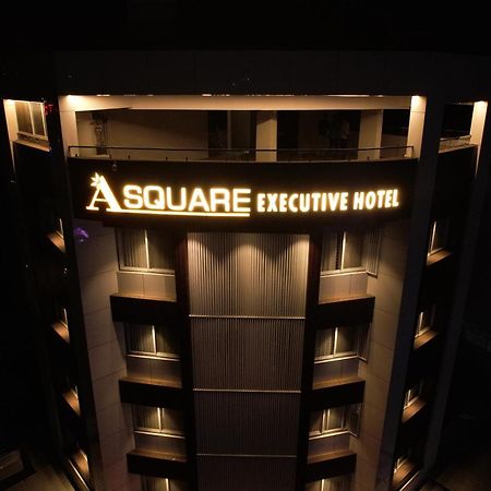 A Square Executive Hotel Aurangábád Exteriér fotografie